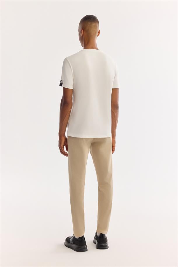 Ekru Bisiklet Yaka Soft Touch Bi-Stretch Baskılı T-Shirt