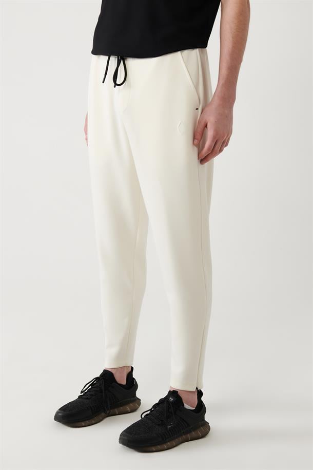 Ekru Beli Lastikli Bağcıklı Fermuar Paçalı Soft Touch Eşofman Altı