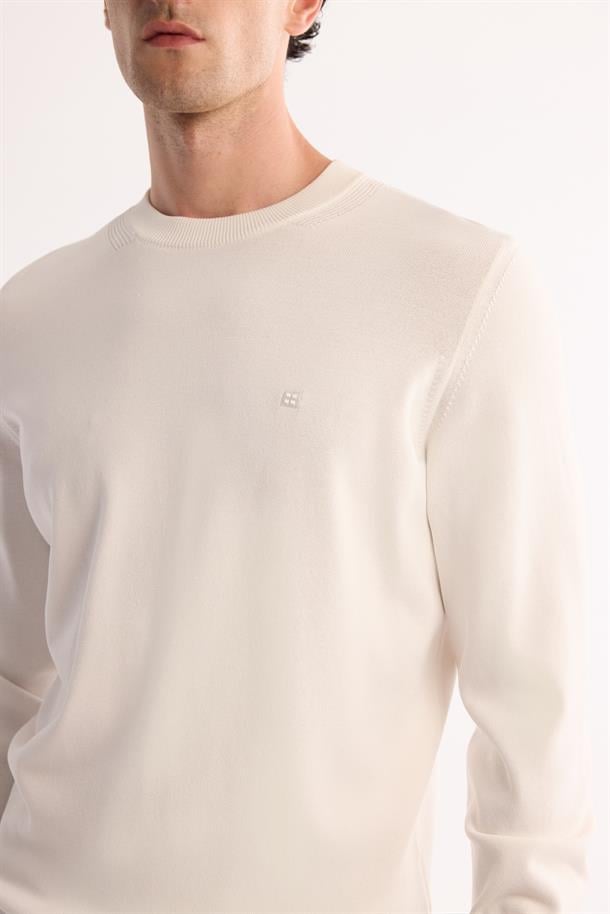 Ekru Yüksek Bisiklet Yaka Rayon Triko Kazak