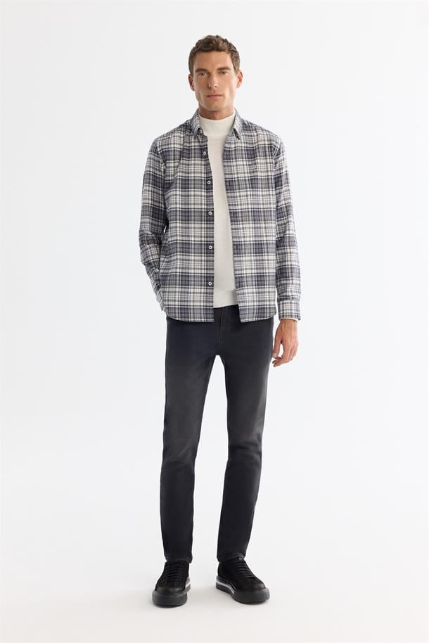 Gri Alttan Britli Yaka Ekoseli %100 Pamuk Flanel Gömlek