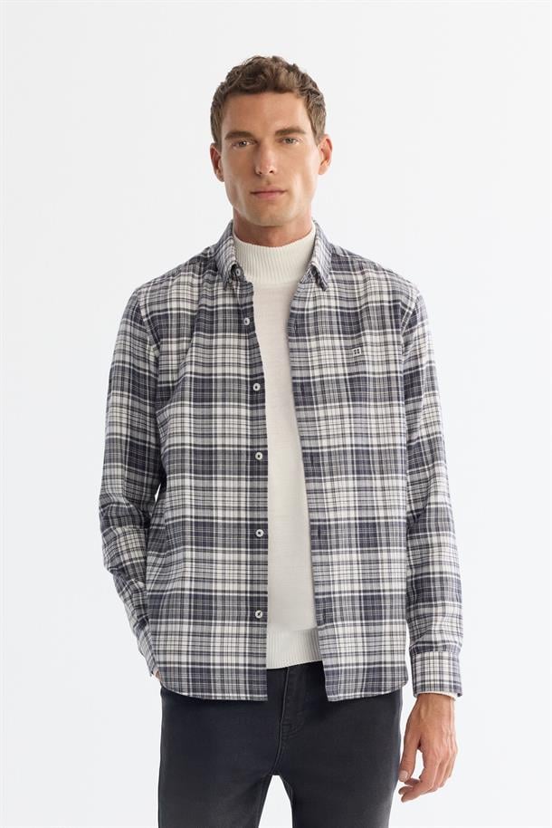 Gri Alttan Britli Yaka Ekoseli %100 Pamuk Flanel Gömlek