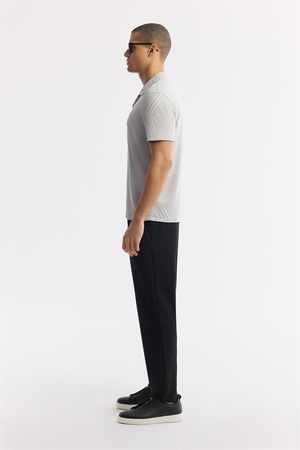 Gri Apaj Yaka Çizgili Jakarlı Elastan T-Shirt