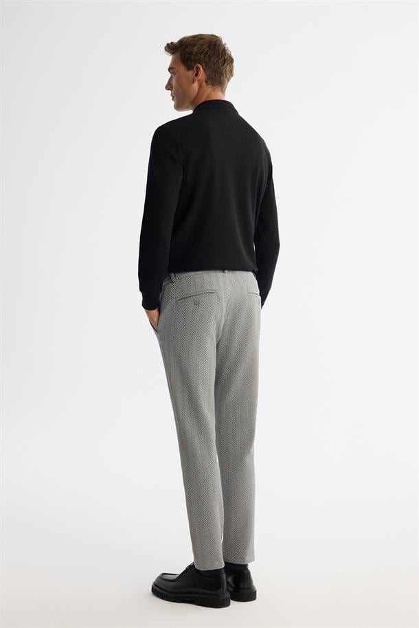 Gri Balık Sırtı Dokulu Yanı Lastikli Elastan Chino Pantolon