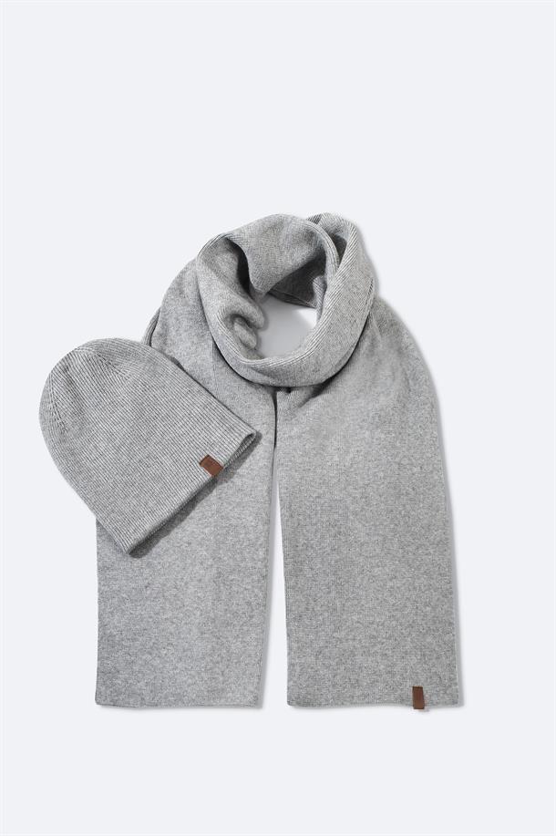 Gri Basic Triko Atkı Bere Takımı