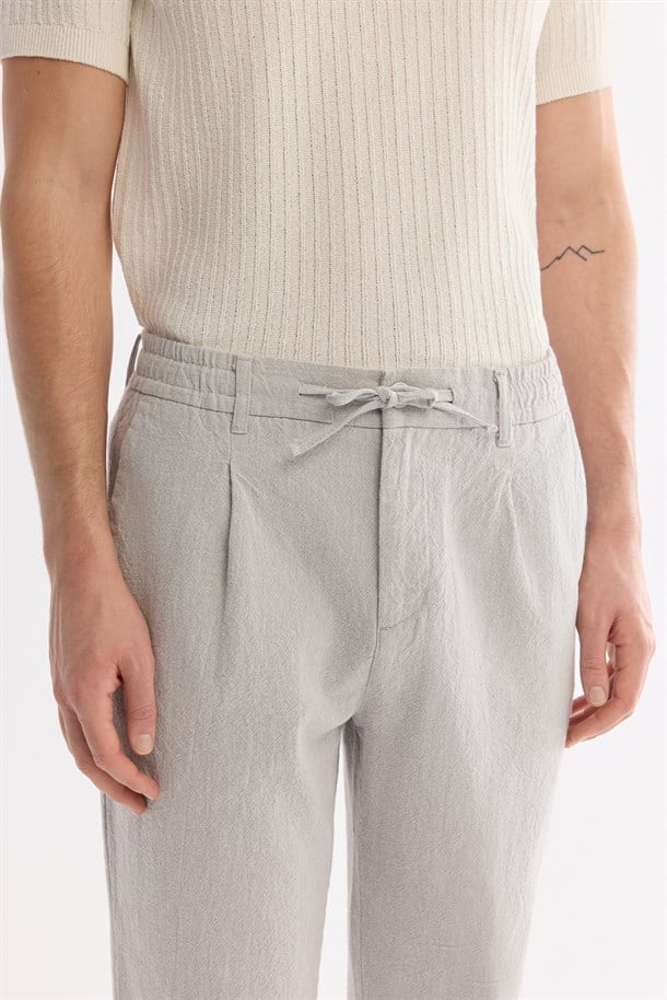 Gri Beli Bağcıklı Keten Karışımlı Chino Pantolon
