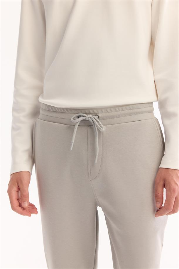 Gri Beli Lastikli Bağcıklı Pamuklu Bi-Stretch Eşofman Altı