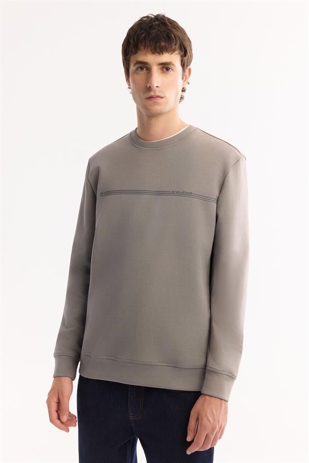 Gri Bisiklet Yaka Kolay Ütülenen Bi-Stretch Baskılı Sweatshirt