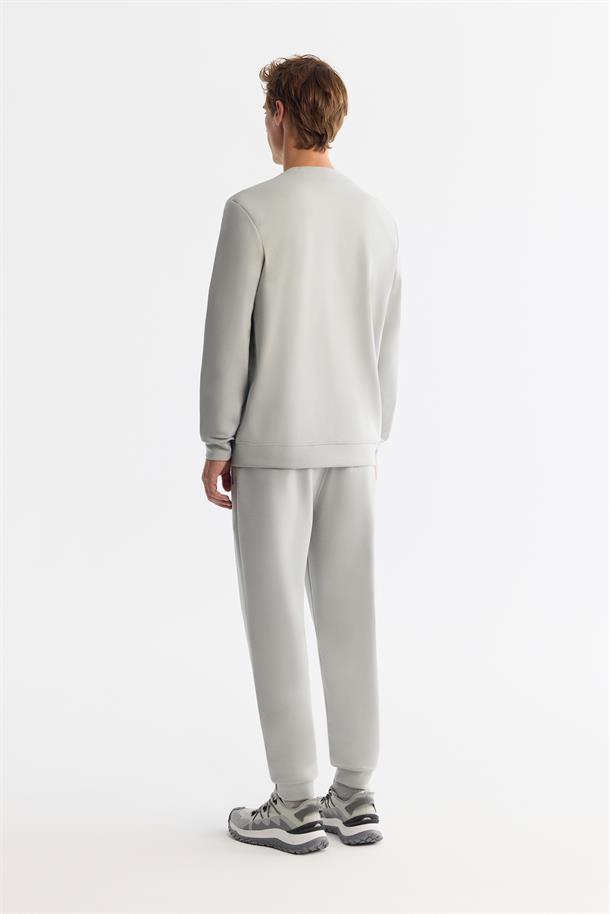 Gri Bisiklet Yaka Esnek Yumuşak Doku İnterlok Kumaş Basic Sweatshirt