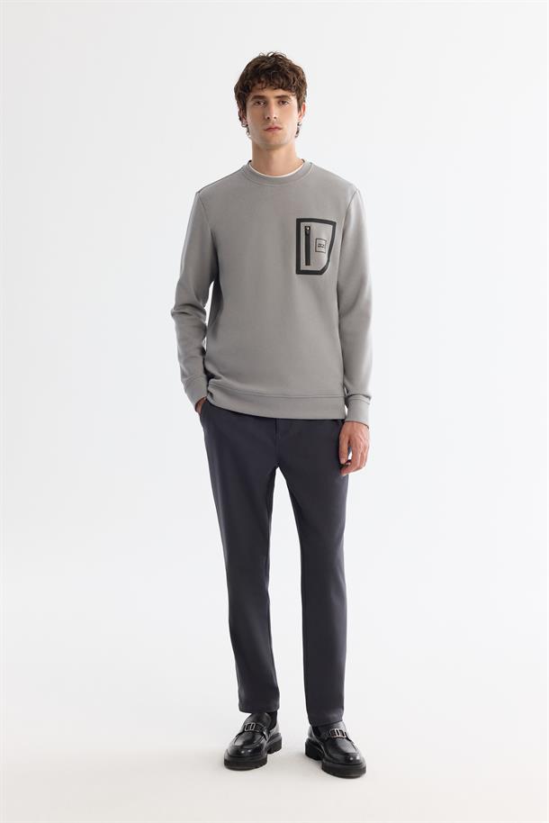 Gri Bisiklet Yaka Pamuklu Baskılı Elastan Sweatshirt