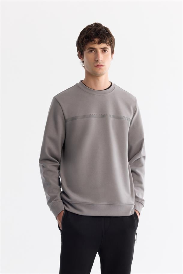 Gri Bisiklet Yaka Pamuklu Baskılı Elastan Sweatshirt