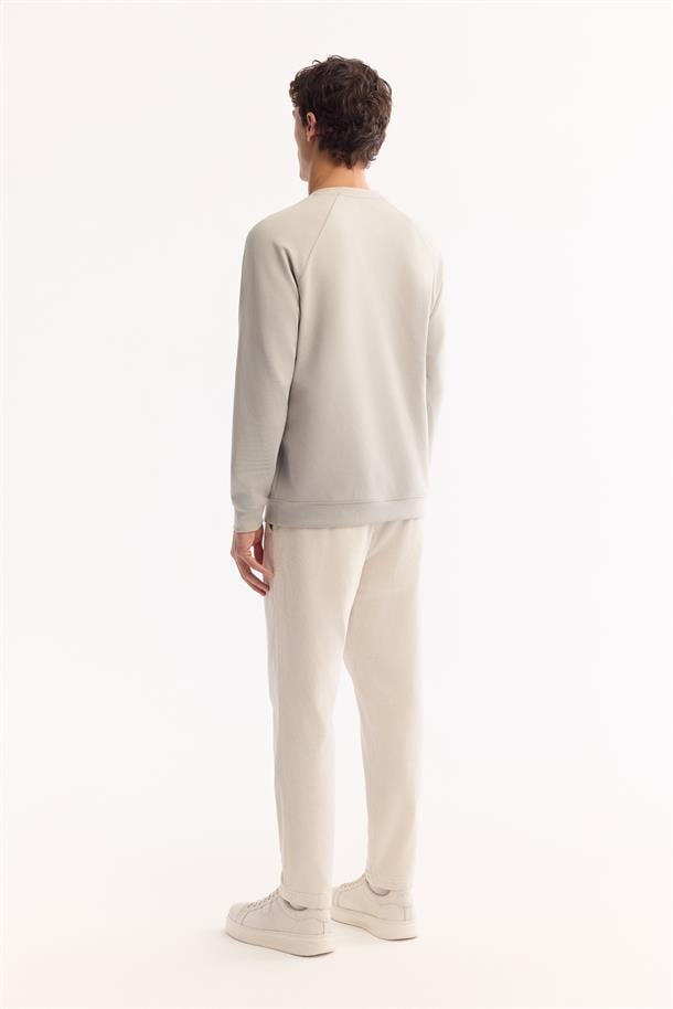 Gri Bisiklet Yaka Kolay Ütülenen Bi-Stretch Baskılı Sweatshirt