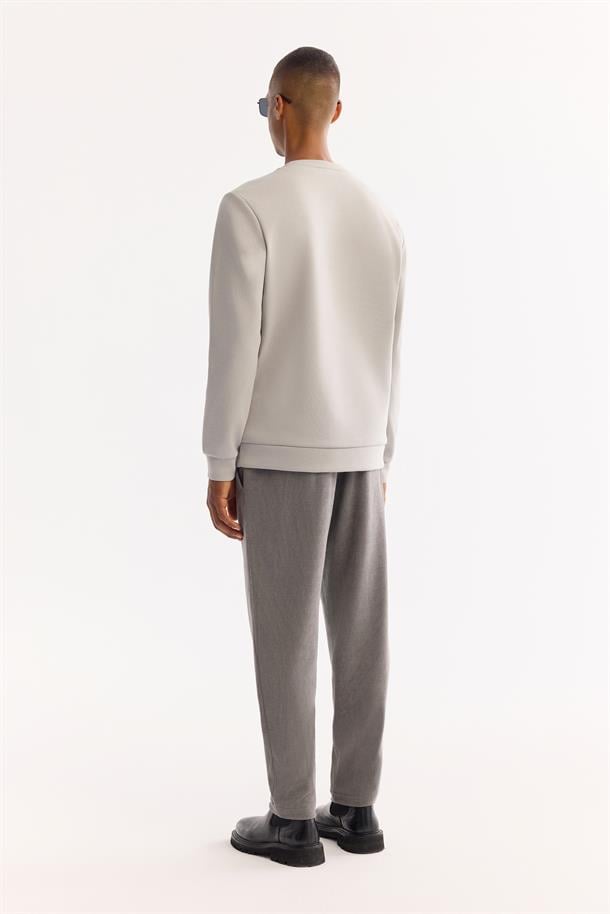 Gri Bisiklet Yaka Kolay Ütülenen Bi-Stretch Baskılı Sweatshirt