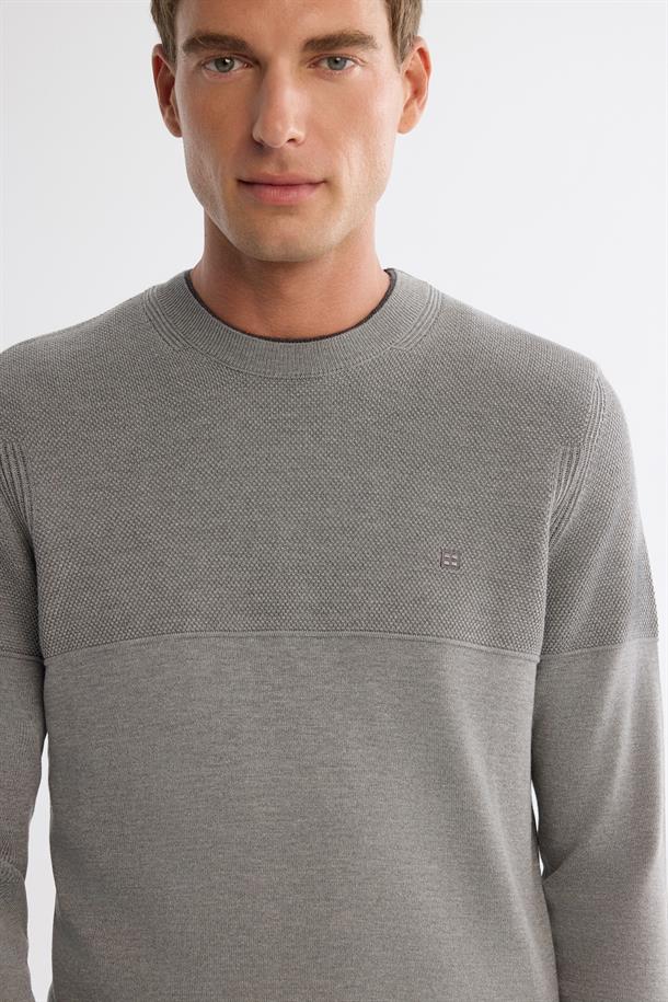 Gri Bisiklet Çift Yaka Dokulu Pamuklu Triko Kazak