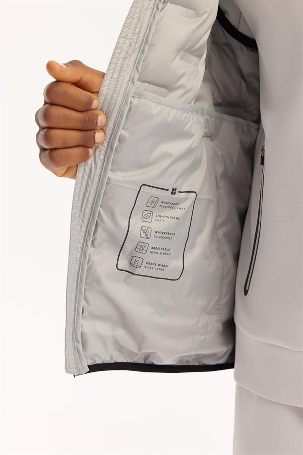 Gri Dik Yaka Su İtici Rüzgar Geçirmez Hafif Şişme Yelek