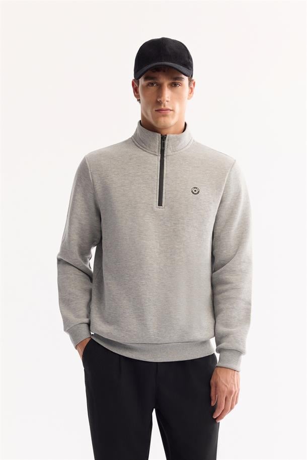 Gri Dik Yaka Fermuarlı 3 İplik Şardonlu Sweatshirt
