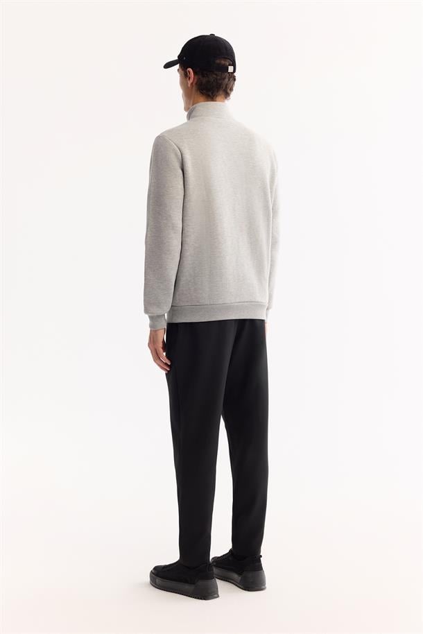 Gri Dik Yaka Fermuarlı 3 İplik Şardonlu Sweatshirt