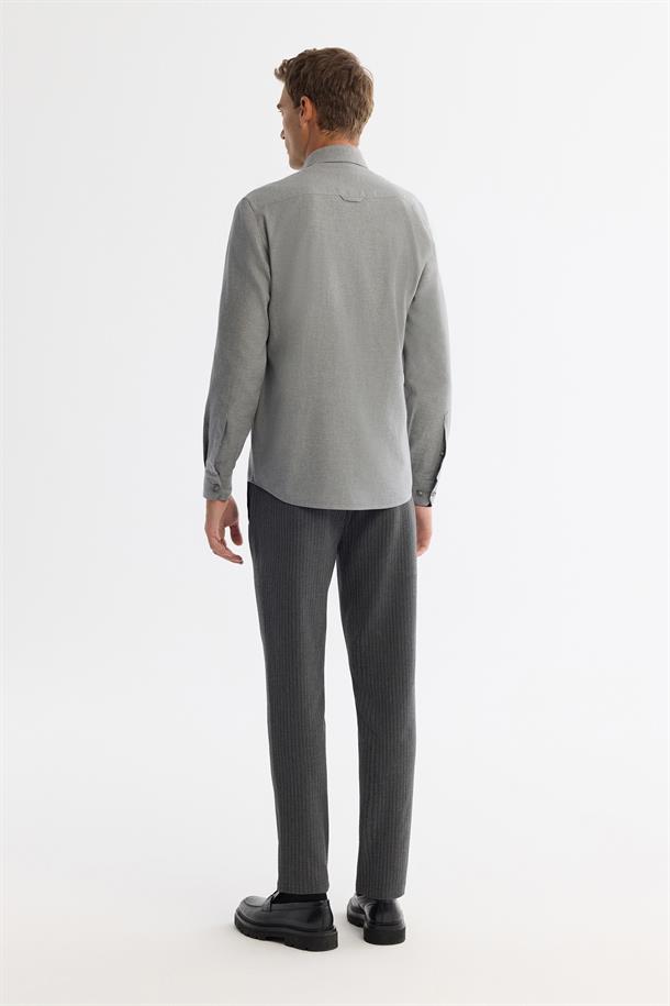 Gri Düğmeli Yaka %100 Pamuk Gömlek