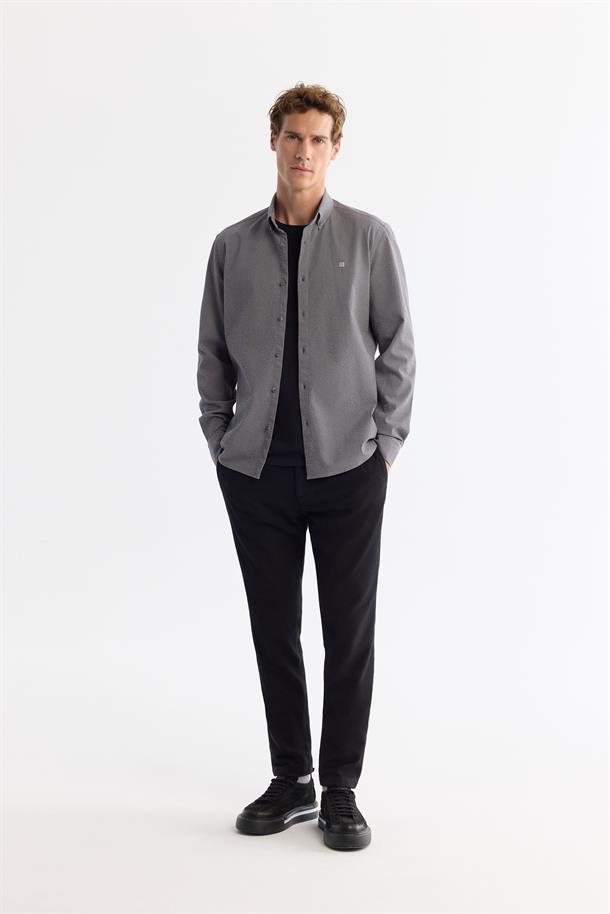 Gri Düğmeli Yaka Kolay Ütülenen Çizgili Gömlek