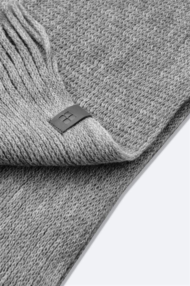 Gri Basic Püsküllü Şal