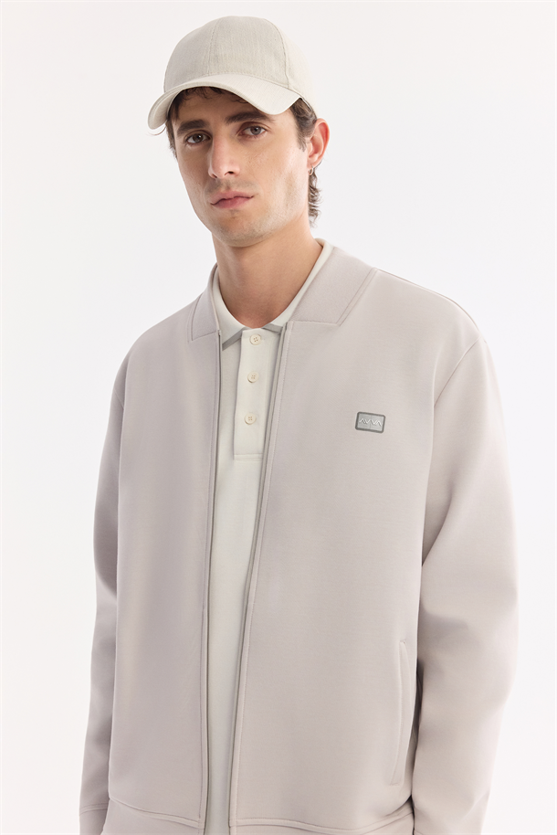 Gri Kare Yaka Fermuarlı Pamuklu Kolay Ütülenen Sweatshirt