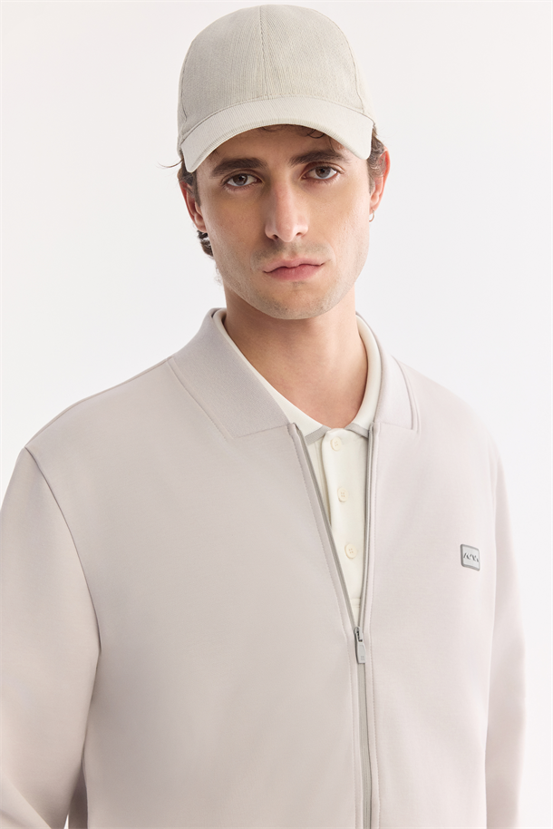 Gri Kare Yaka Fermuarlı Pamuklu Kolay Ütülenen Sweatshirt