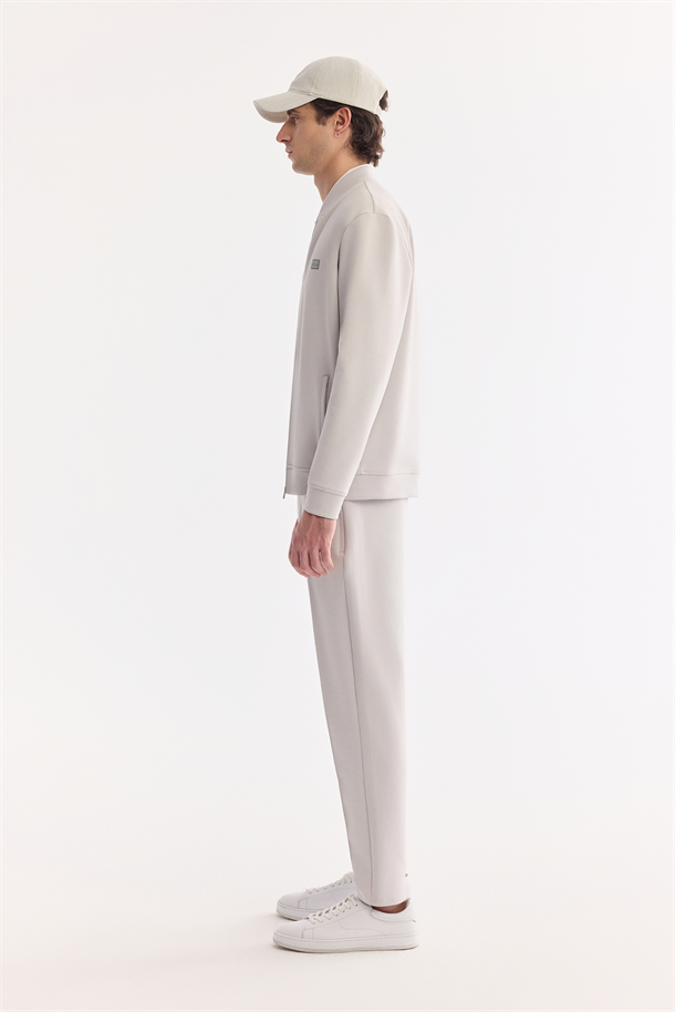 Gri Kare Yaka Fermuarlı Pamuklu Kolay Ütülenen Sweatshirt