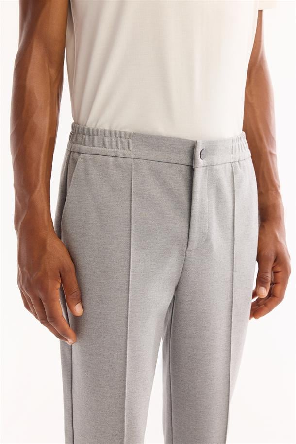 Gri Yanı Lastikli Pamuklu Viskon Karışımlı Pantolon