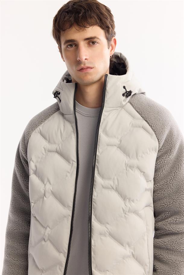 Grey Hooded Windproof Puffer Jacket with Plush Texture Resistant to -5°C