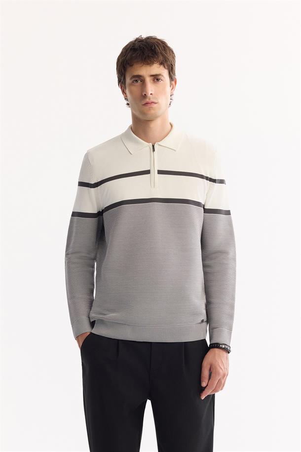 Gri Polo Yaka Fermuarlı Çizgili Triko Kazak