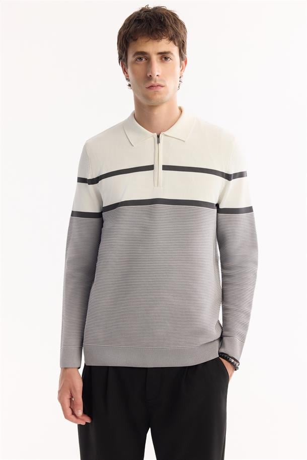 Gri Polo Yaka Fermuarlı Çizgili Triko Kazak