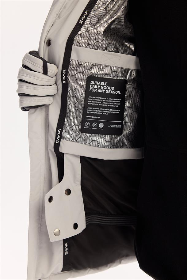 Gri Kapüşonlu Su İtici Rüzgar Geçirmez -15 Dereceye Dayanıklı Şişme Kayak Montu