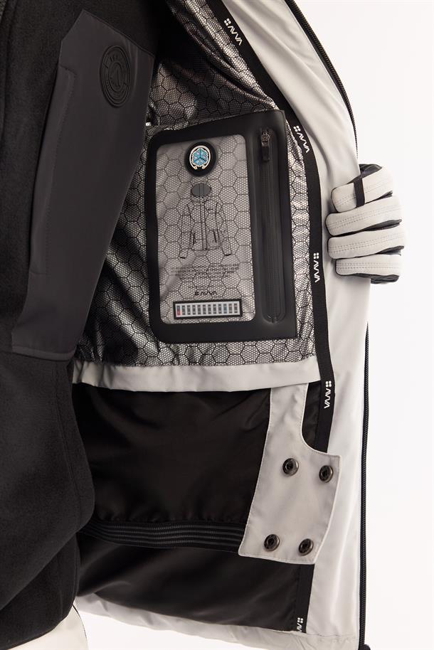 Gri Kapüşonlu Su İtici Rüzgar Geçirmez -15 Dereceye Dayanıklı Şişme Kayak Montu