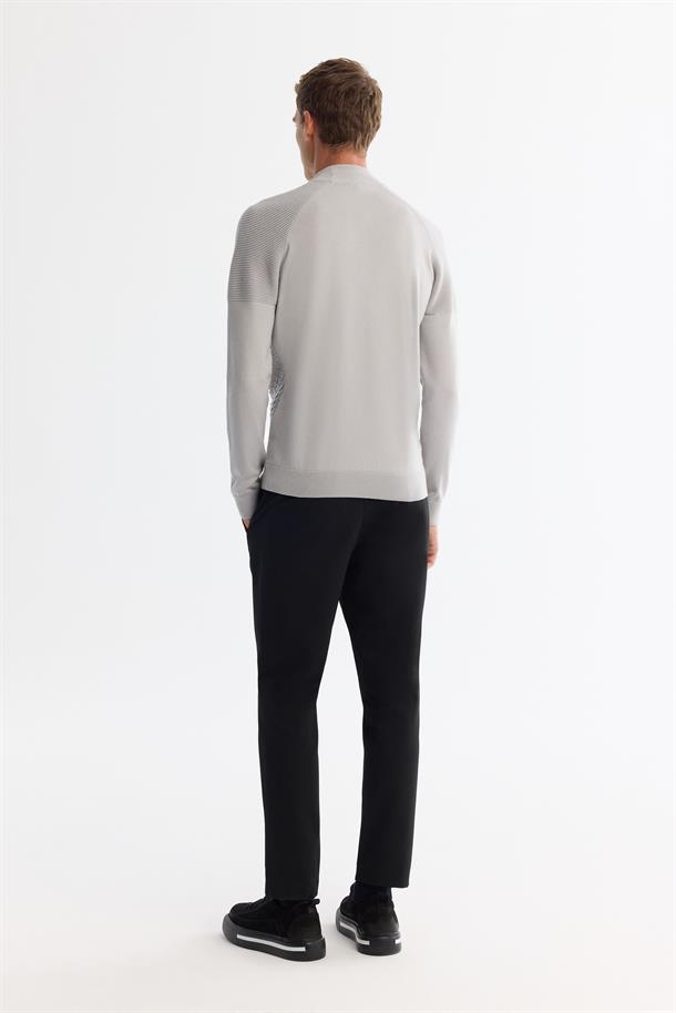 Gri Yarım Yarım Balıkçı Yaka Soft Touch Triko Kazak