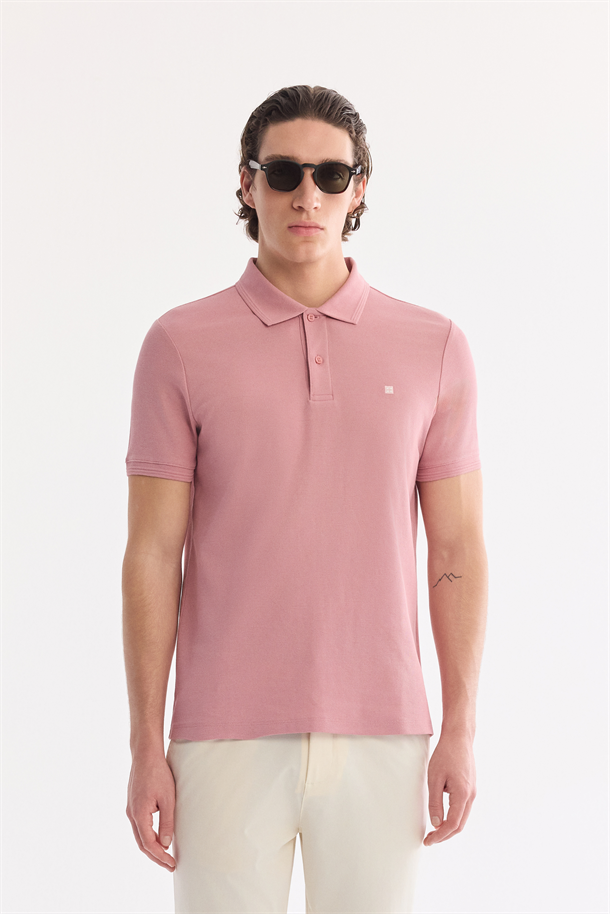 Gül Kurusu Kıvrılmaz Polo Yaka %100 Pamuk Basic T-Shirt