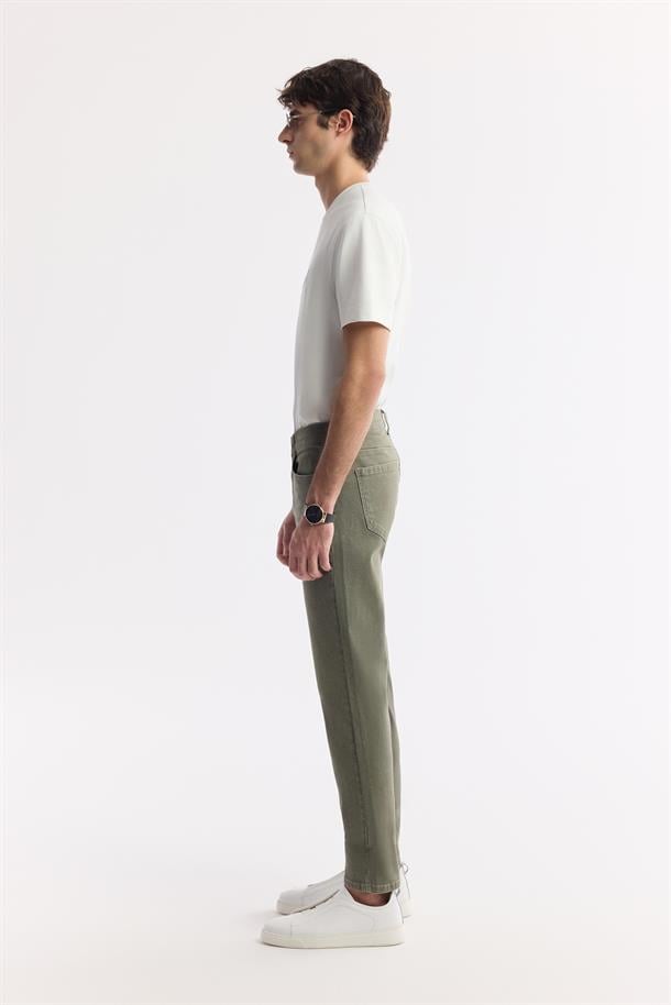 Haki Klasik Bel Eskitme Yıkamalı Pamuklu Jean Pantolon