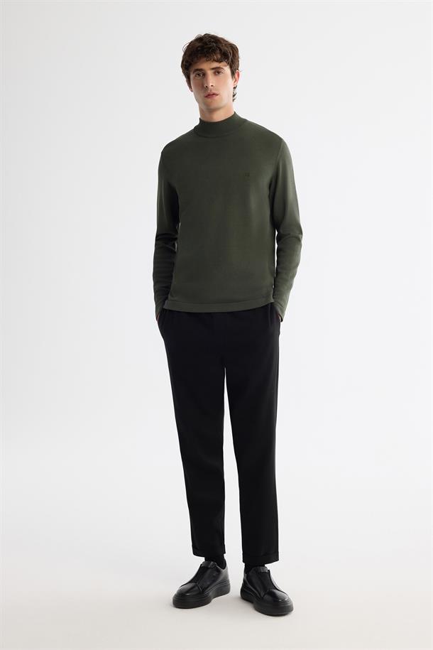 Haki Yarım Balıkçı Yaka Rayon Triko Kazak