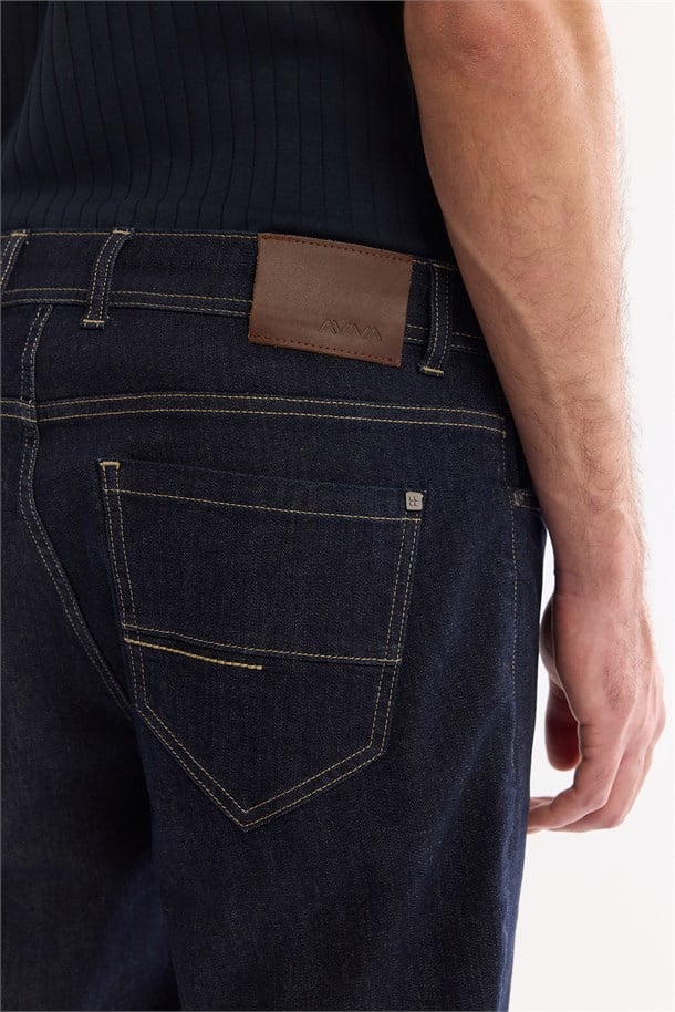 İndigo Klasik Bel Eskitme Yıkamalı Elastan Jean Pantolon
