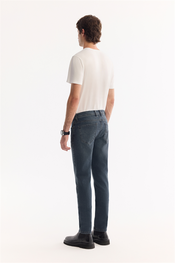 İndigo Klasik Bel Pamuklu Eskitme Yıkmalı Jean Pantolon