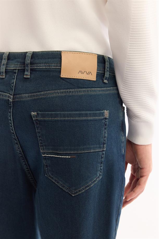 İndigo Klasik Bel Pamuklu Eskitme Yıkmalı Jean Pantolon