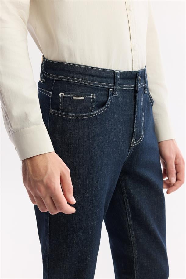 İndigo Klasik Bel Pamuklu Eskitme Yıkmalı Jean Pantolon