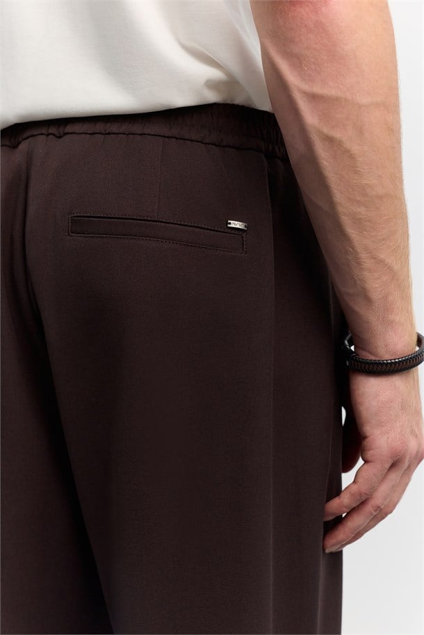 Kahve Beli Lastikli Bağcıklı Kolay Ütülenen Jogger Pantolon