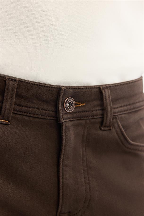 Kahverengi Eskitme Yıkamalı Esnek Jean Pantolon