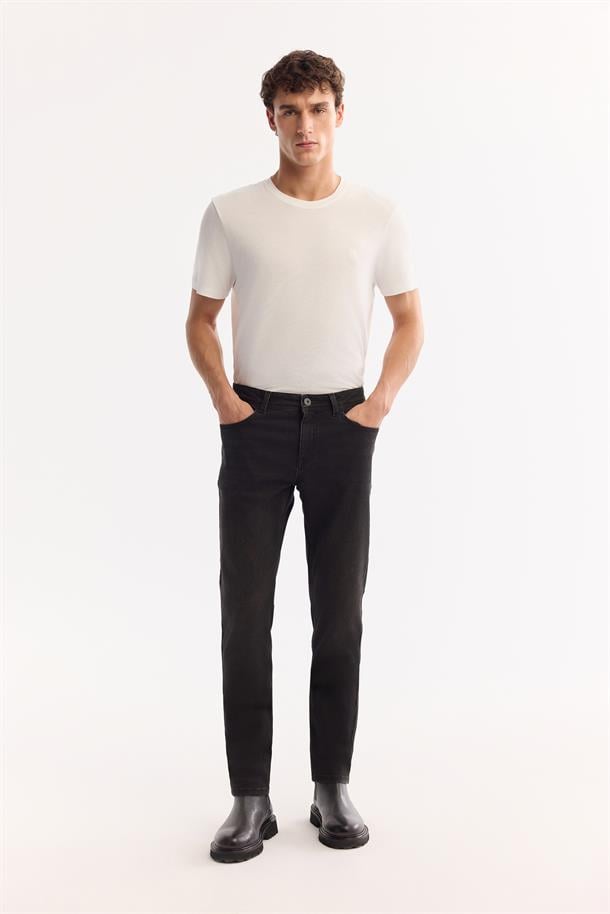 Kahverengi Klasik Bel Pamuklu Eskitme Yıkamalı Jean Pantolon