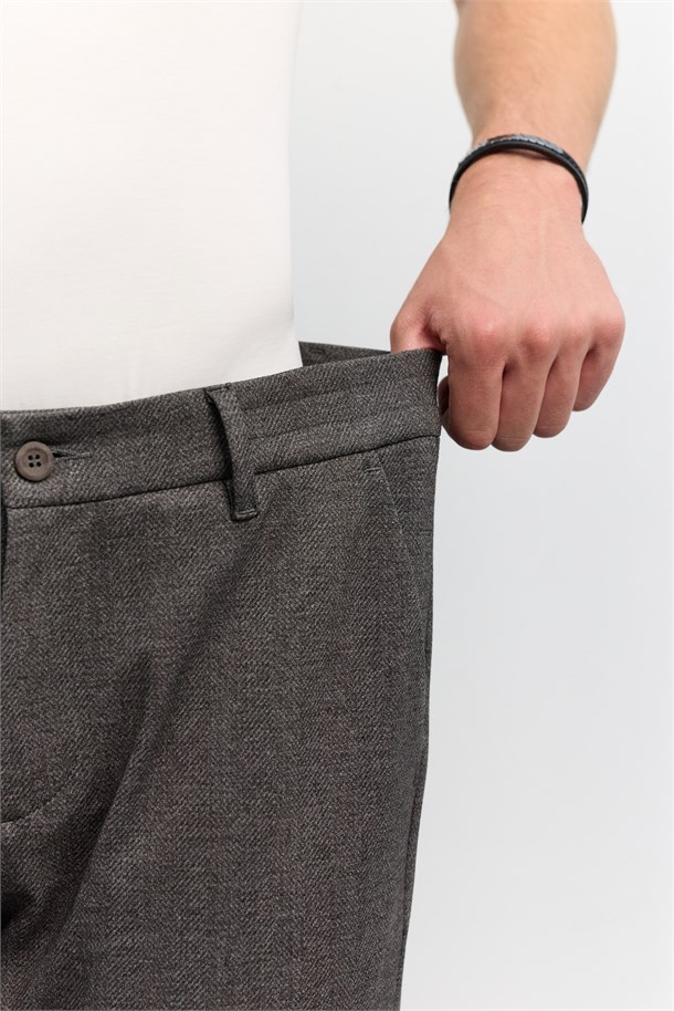 Kahverengi Klasik Bel Yanı Lastikli Soft Touch Pantolon