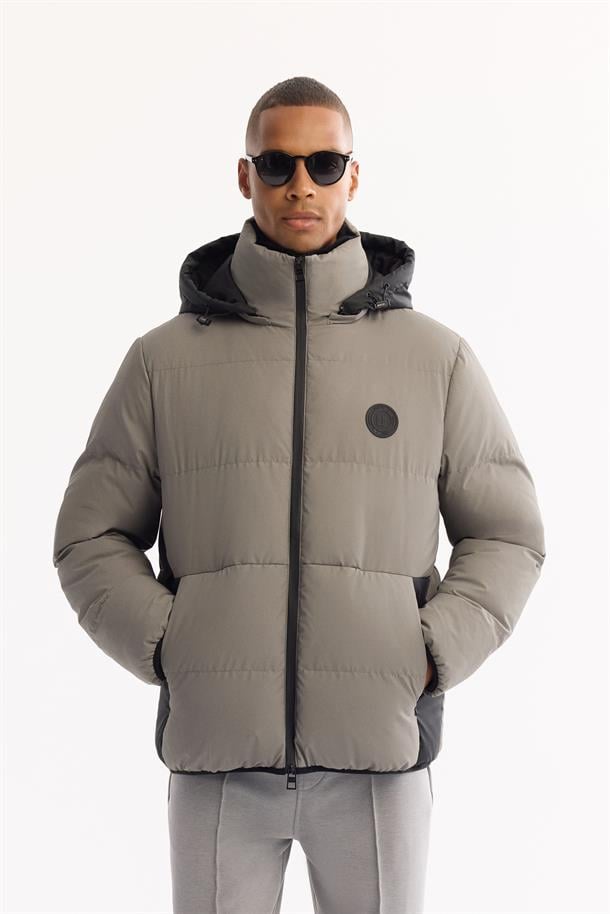 Dark Grey Hooded Water Repellent Puffer Jacket Resistant to -10°C