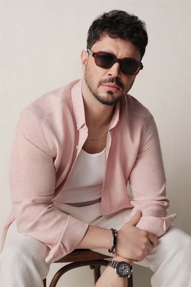 Koyu Pembe Düğmeli Yaka %100 Keten Gömlek