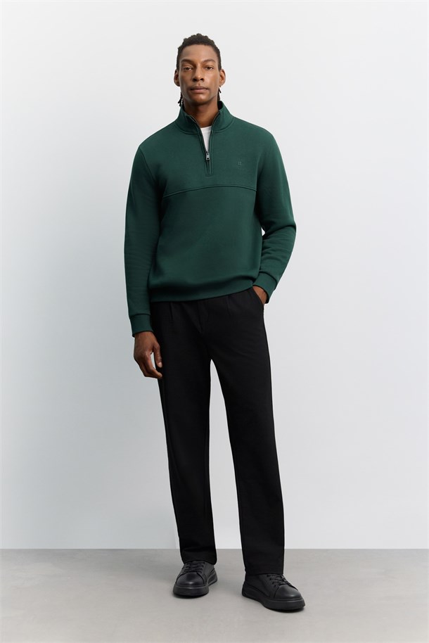 Koyu Yeşil Dik Yaka Fermuarlı -5 Dereceye Dayanıklı Sweatshirt