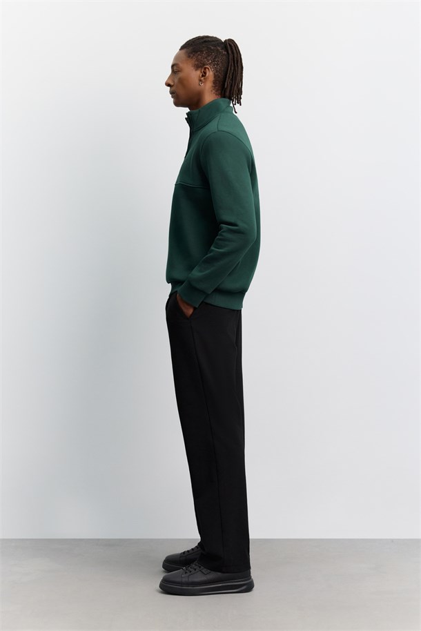 Koyu Yeşil Dik Yaka Fermuarlı -5 Dereceye Dayanıklı Sweatshirt