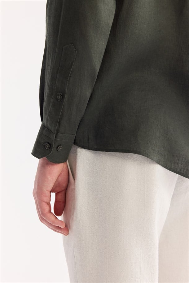 Koyu Yeşil Düğmeli Yaka %100 Keten Gömlek