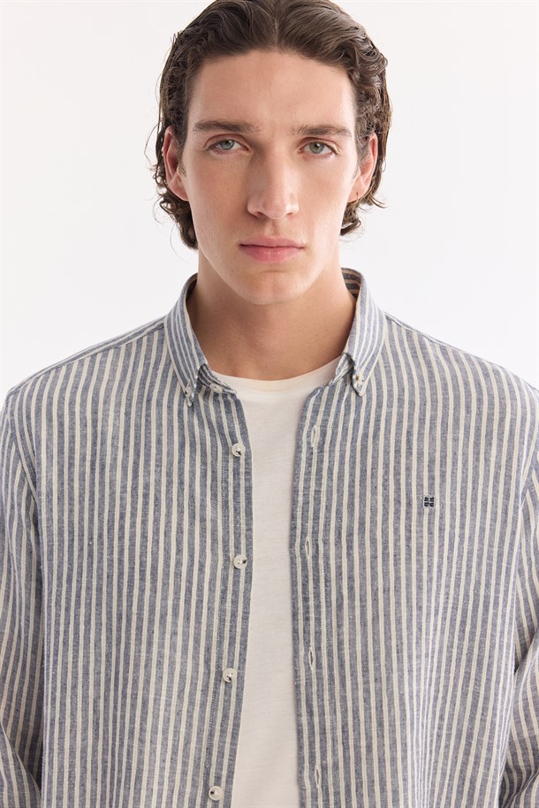 Lacivert Alttan Britli %100 Pamuk Nefes Alan Gömlek